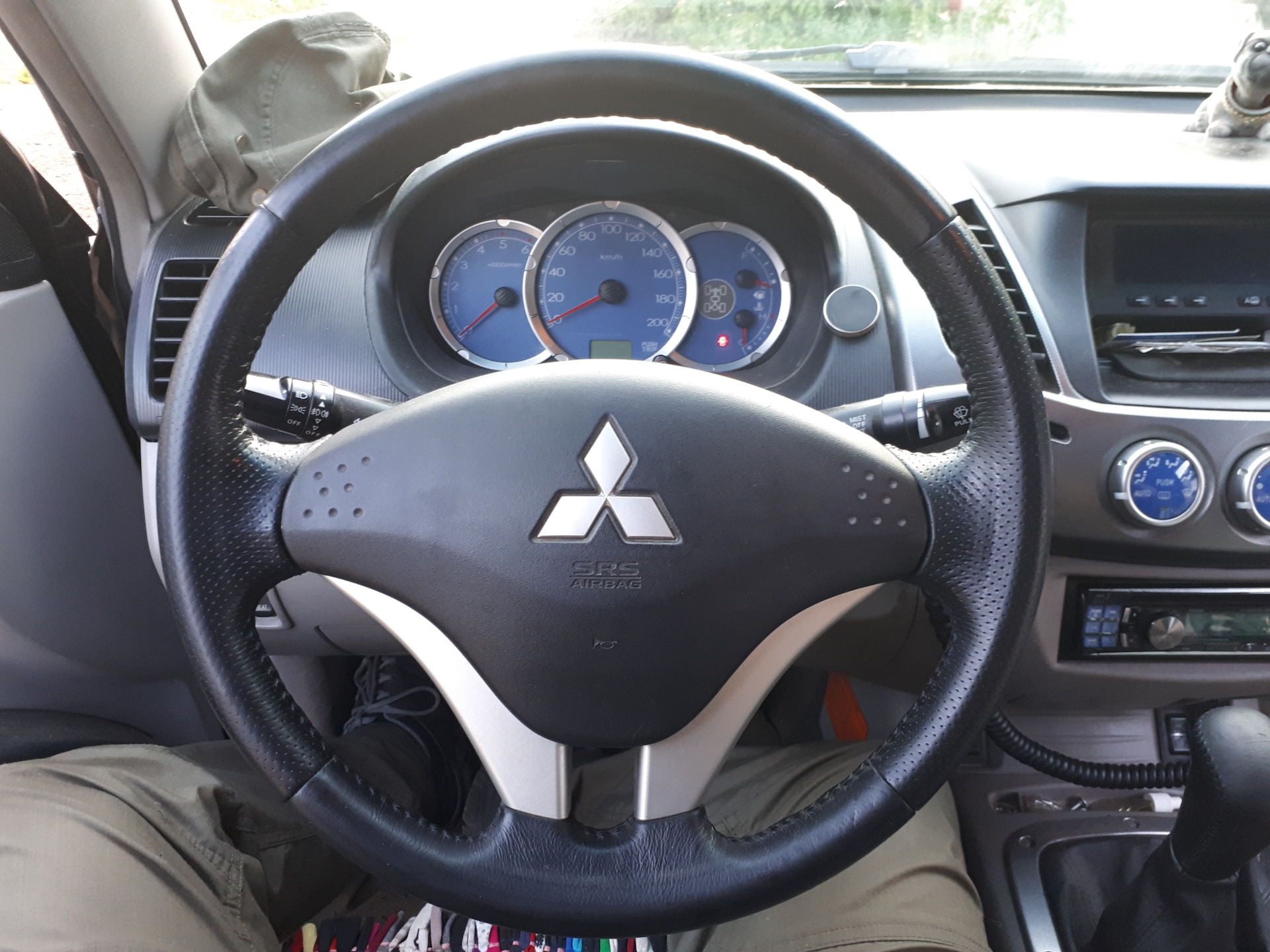 Замена кнопок на руле - Mitsubishi Lancer X, 2,4 л, 2012 года электроника DRIVE2