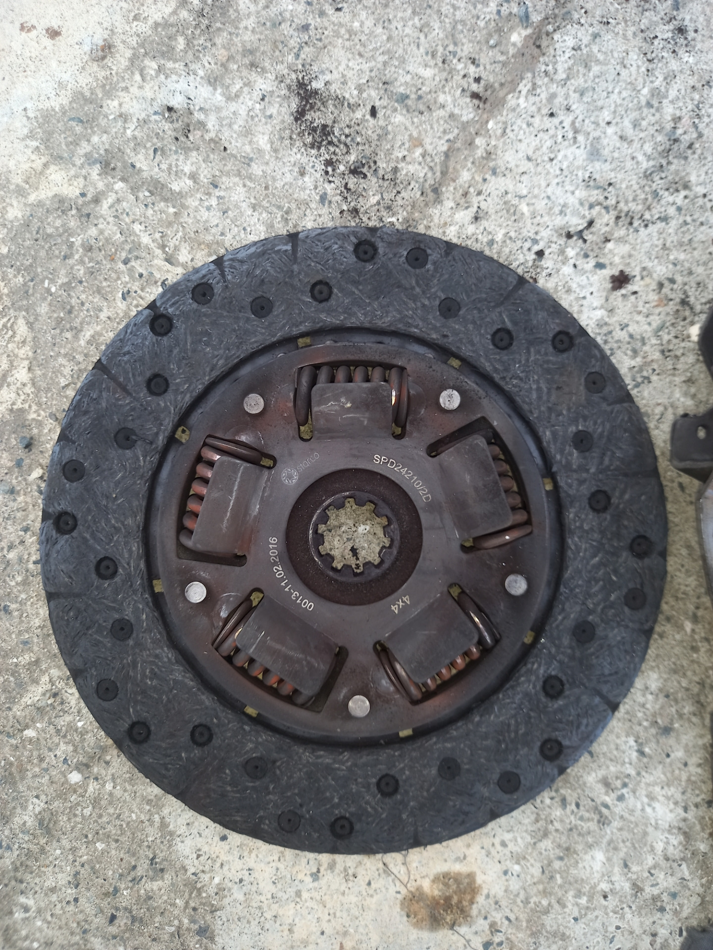 Корзина сцепления уаз 469 лепестковая 451-1601090 усиленная. Корзина сцепления уаз 402 двигатель. Комплект сцепления уаз 417. Сцепление уаз 3909. Сцепление на старый уаз.