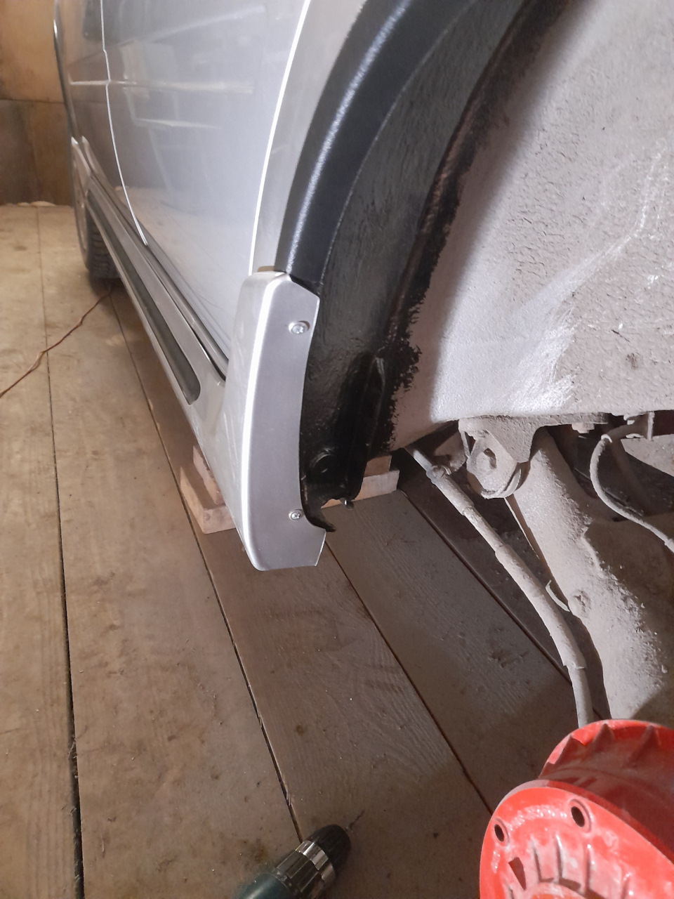 HoEw7kY0aOaWLApQCn0KmFnt43k 960 Как крепятся пороги гранта спорт