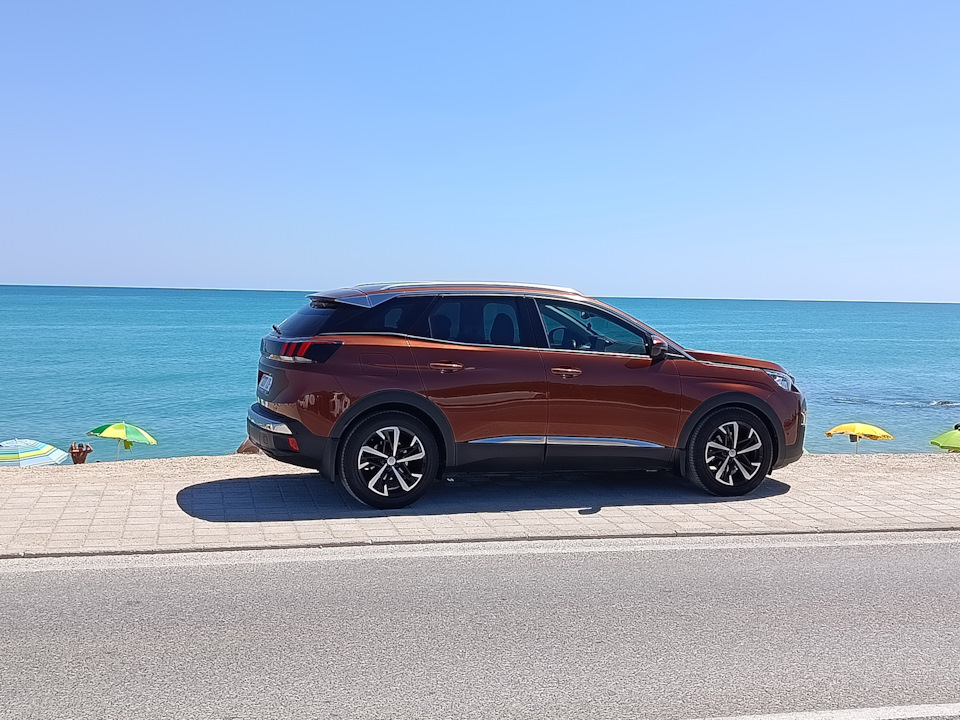 Фото в бортжурнале Peugeot 3008 (2G)