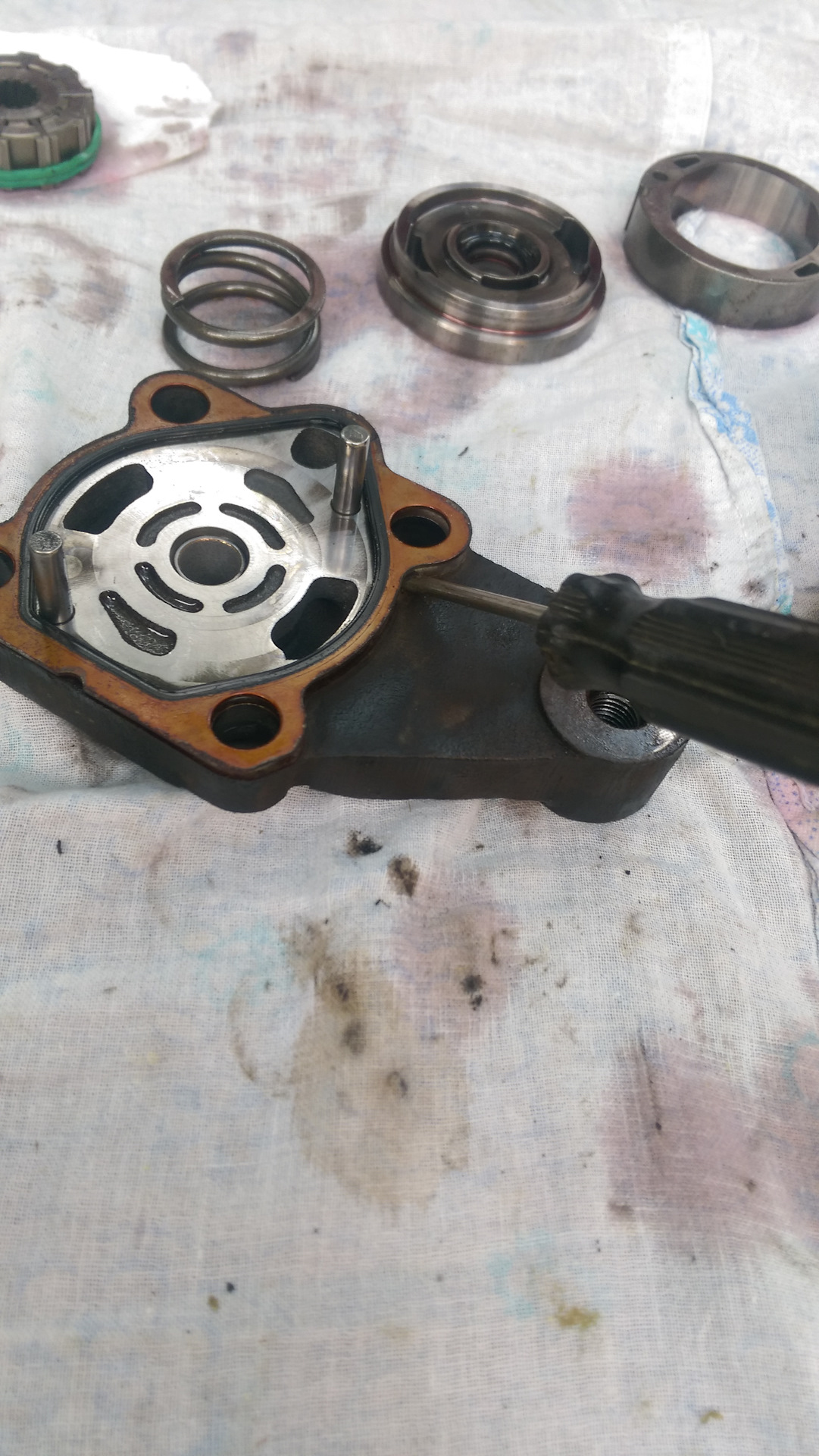 Подшипник насоса гур шнива. Хендай акцент 2005 гур. F20a гур. Yfcjc ueh d hfp,jht. Ремкомплект гура кайрон.