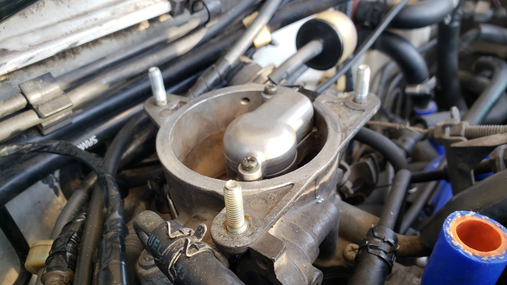 Моновпрыск 4S-Fi 3/3: новая форсунка и шпильки — Toyota Carina ED (2G ...