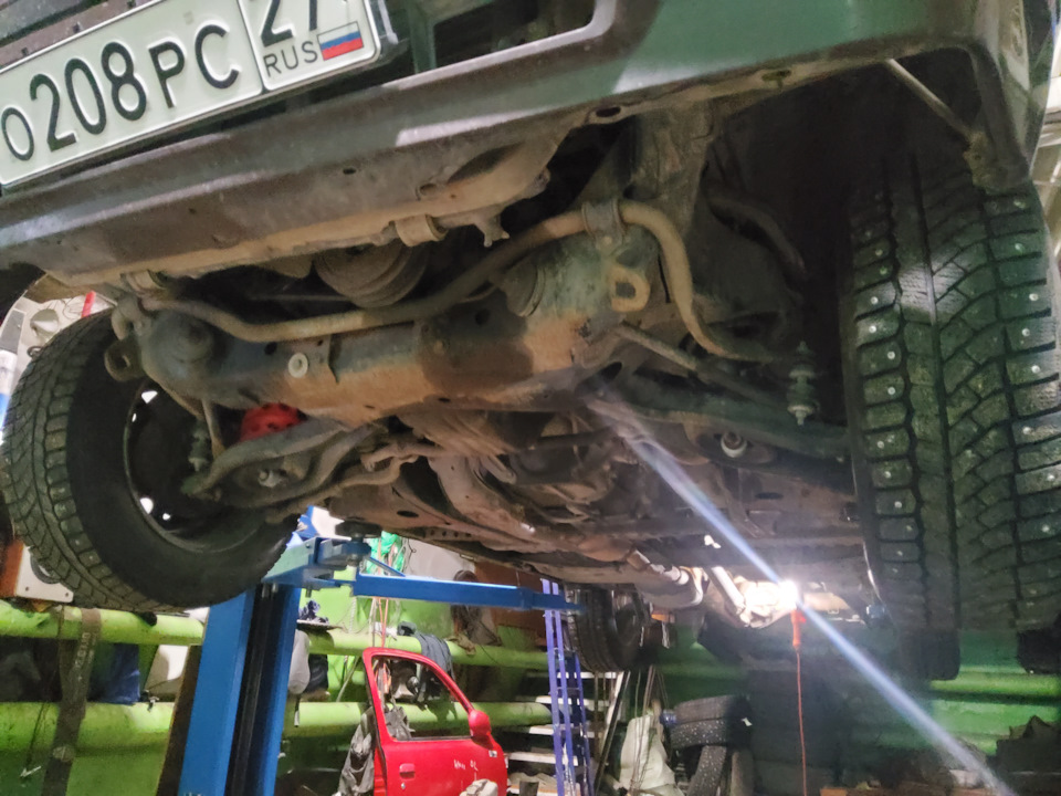 Фото в бортжурнале Toyota Crown Wagon (S120)