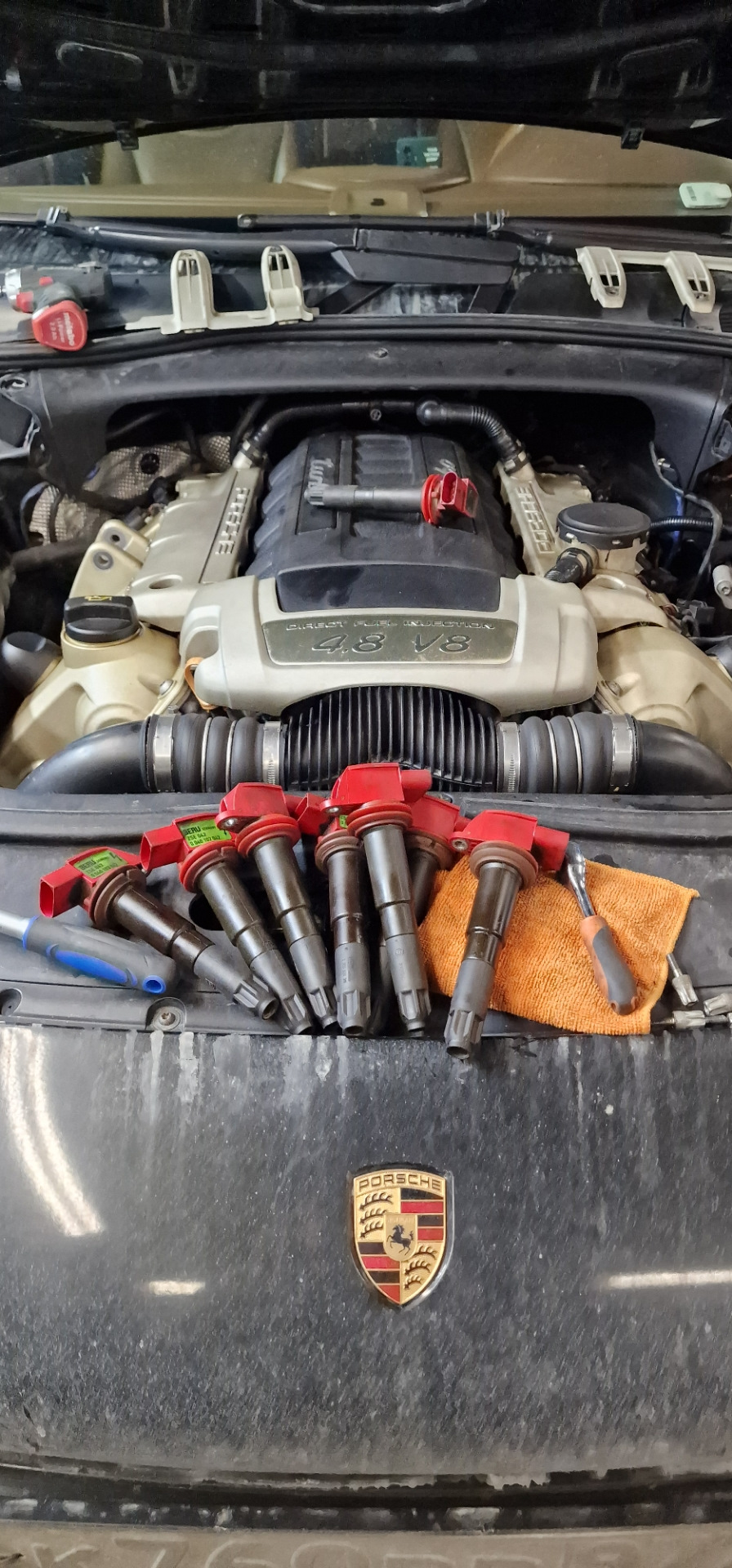 Дважды два пять оруэлл. Плюс 2. 2 плюс 2. 2 плюс 2. 2+2 равно 5.