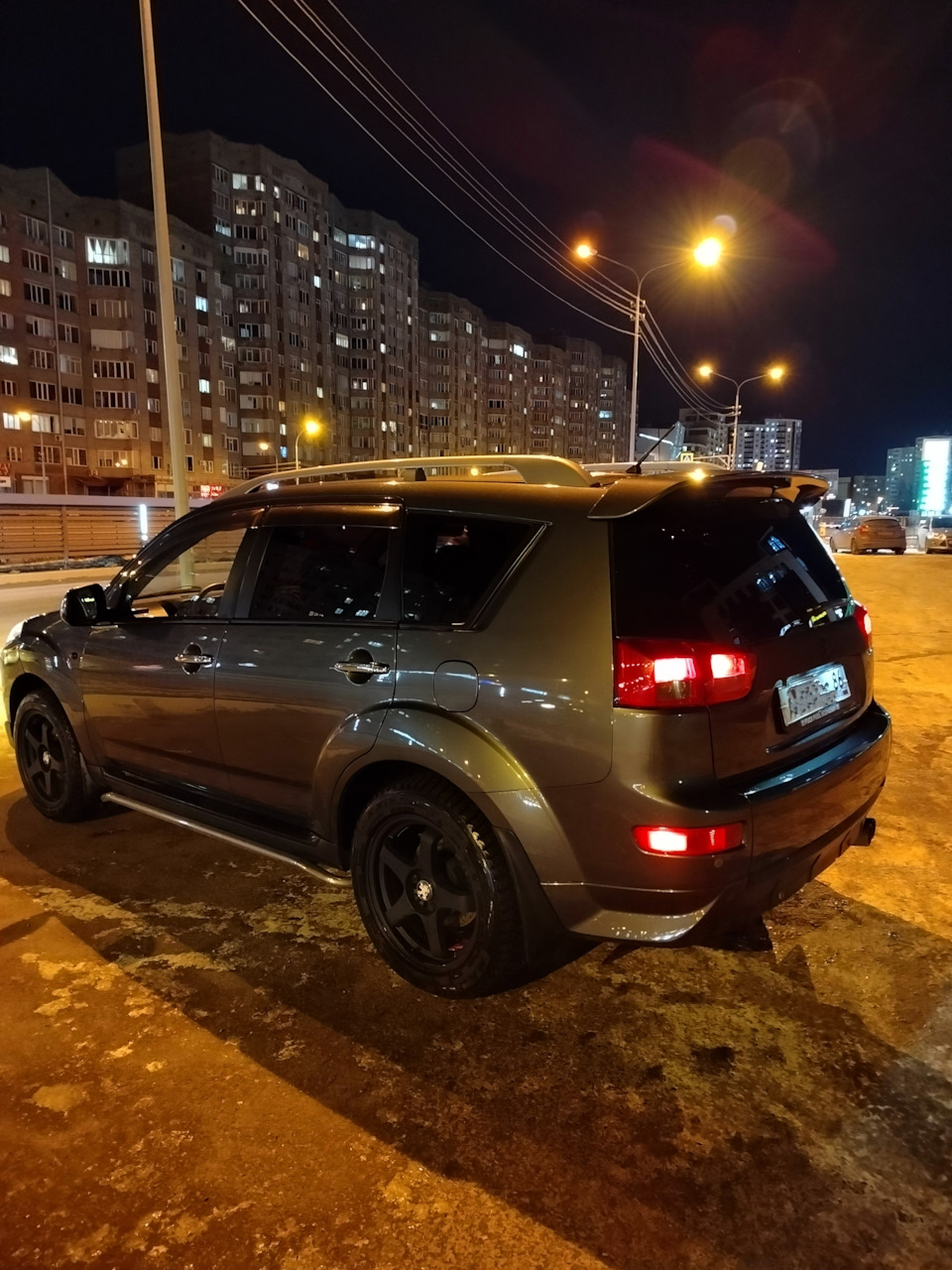 Задние тормоза Tayga, крепление спойлера, липучка Maxxis, чистка форсунок,  масло, фильтра — Peugeot 4007, 2,4 л, 2008 года | своими руками | DRIVE2