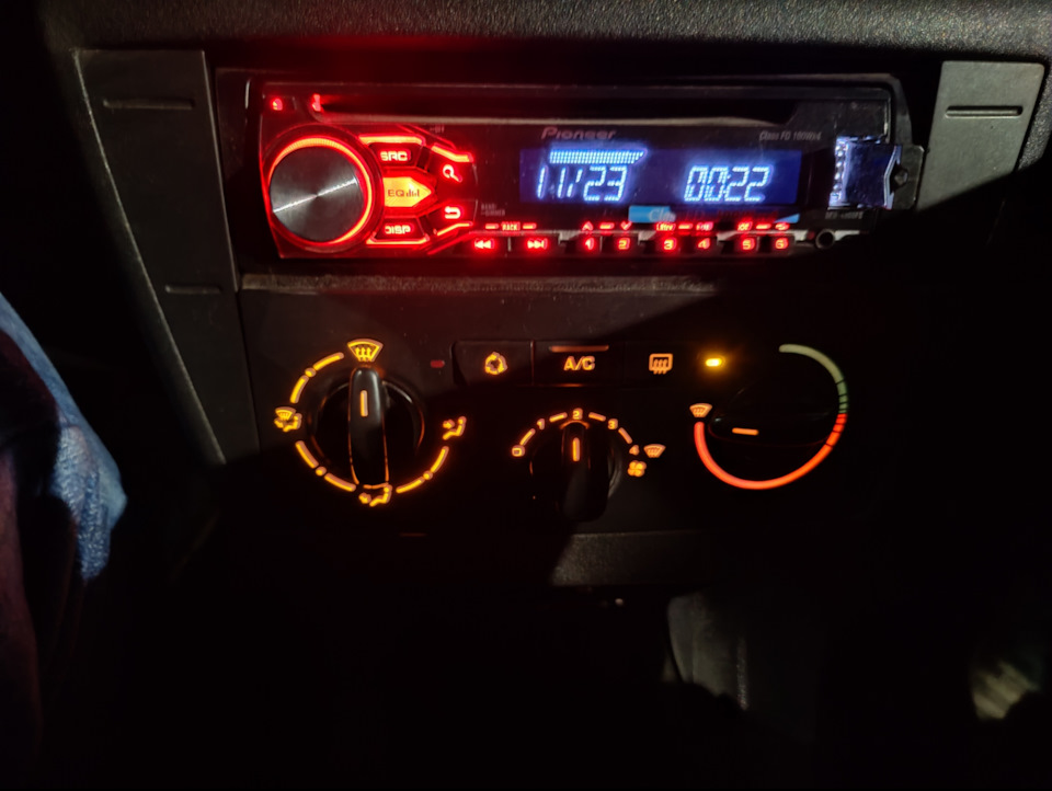 Help, перестала дуть печка — Citroen C4 (1G), 1,6 л, 2010 года ...