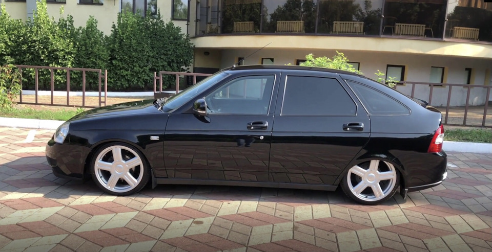 Пару летних кадров на Торусах r17 и Астон -90 на -120 — Lada Приора ...