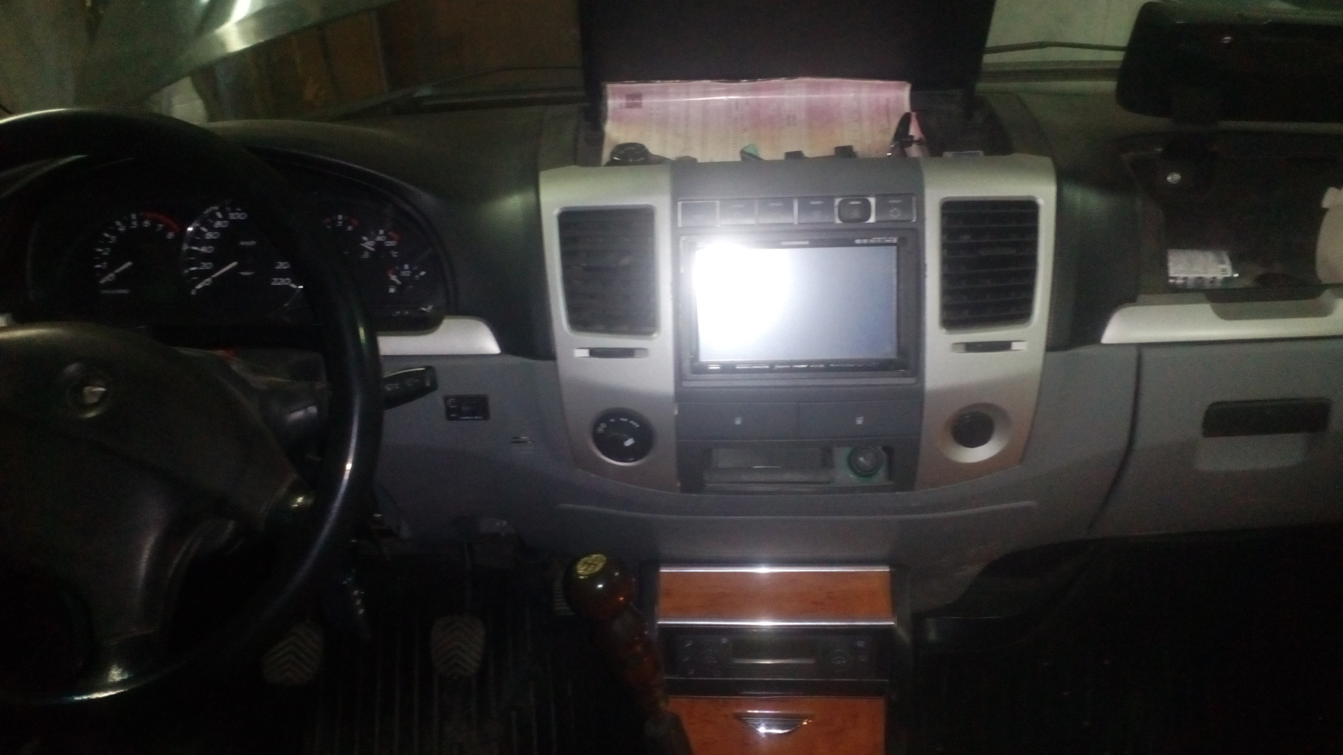 Трапеция дворников — Lada Приора седан, 1,6 л, 2008 года | расходники ...