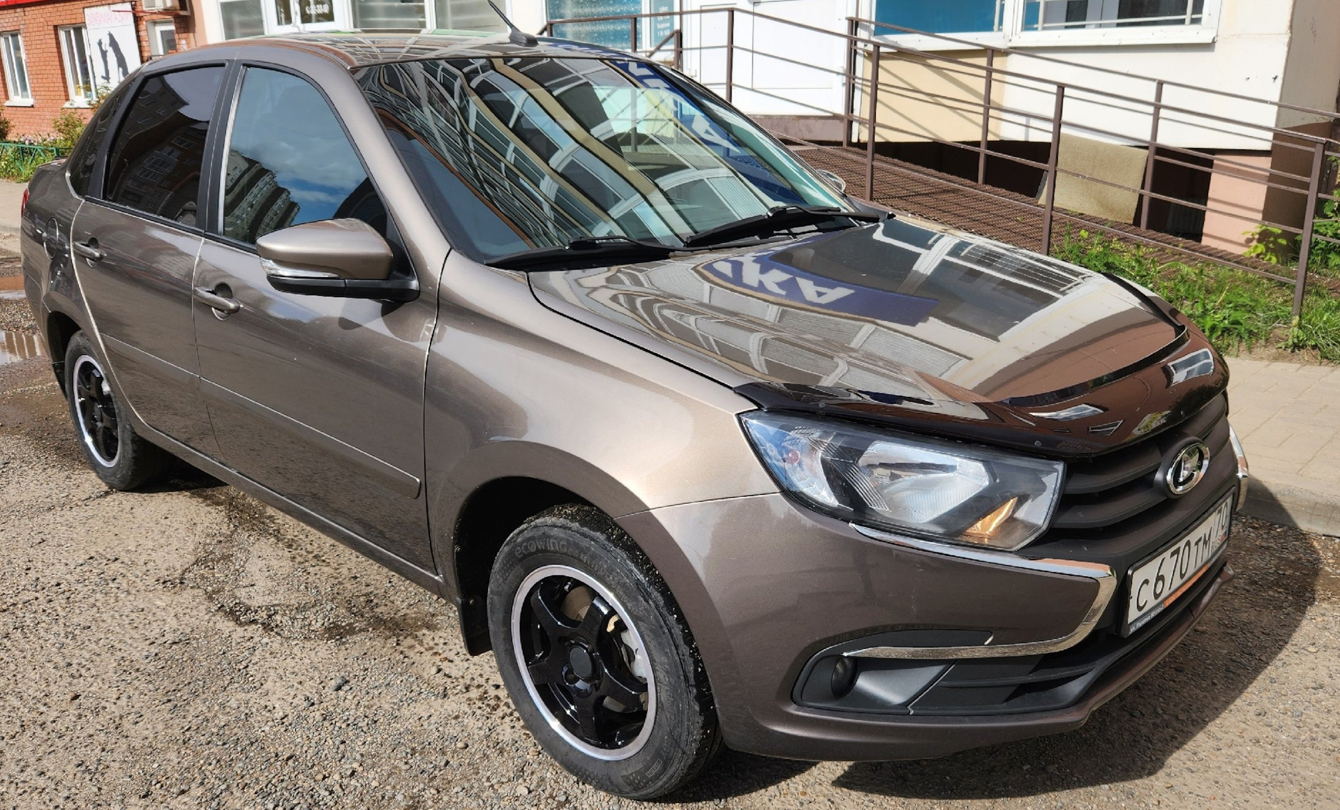 Диски — Lada Гранта (2G) FL, 1,6 л, 2020 года | колёсные диски | DRIVE2