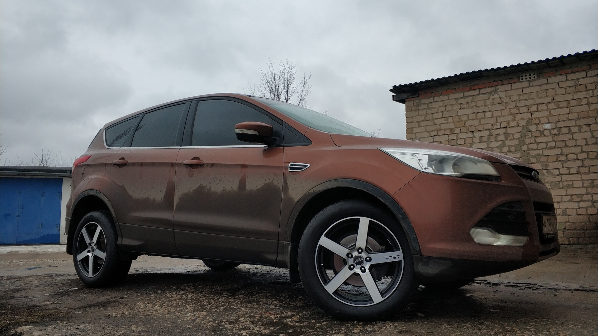 Ford Kuga (2G) 2.5 бензиновый 2014 | РЫЖАЯ БЕСТИЯ!!! на DRIVE2