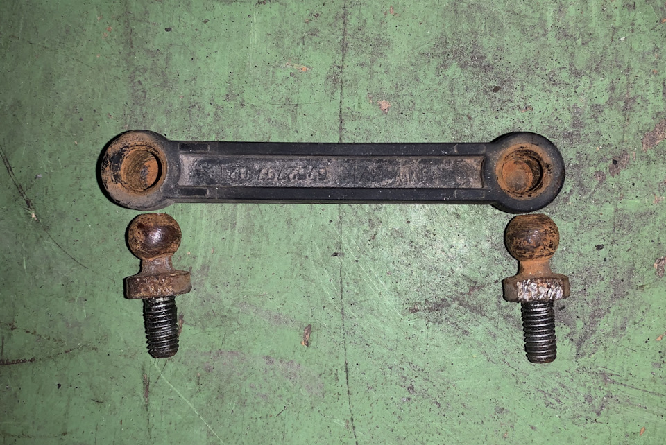 что случилось с тягами бмв, двигались от слова почти никак — Audi Q7 (1G)