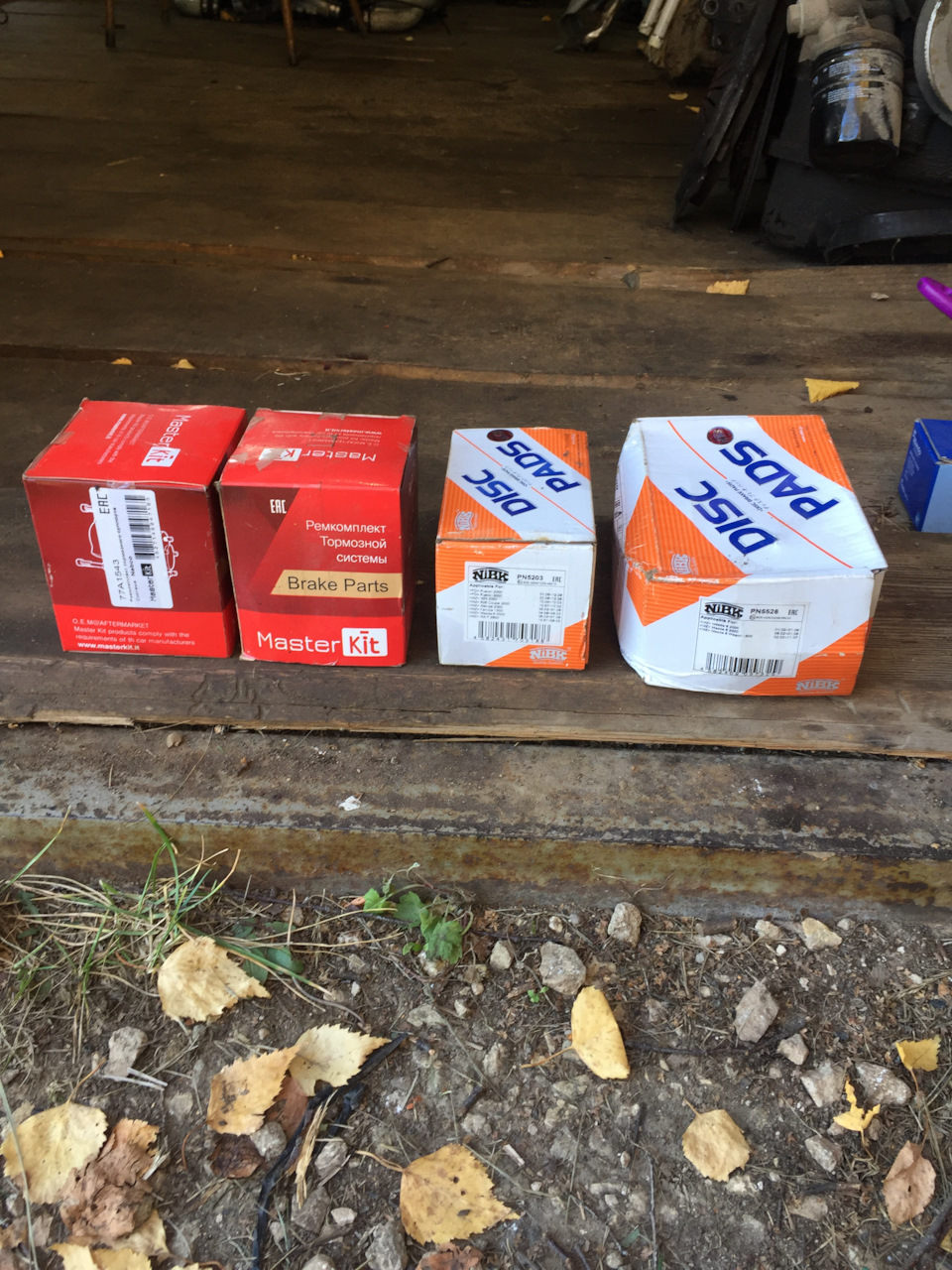 Ревизия передних суппортов и замена всех колодок — Mazda 6 (1G) GG, 2 л ...