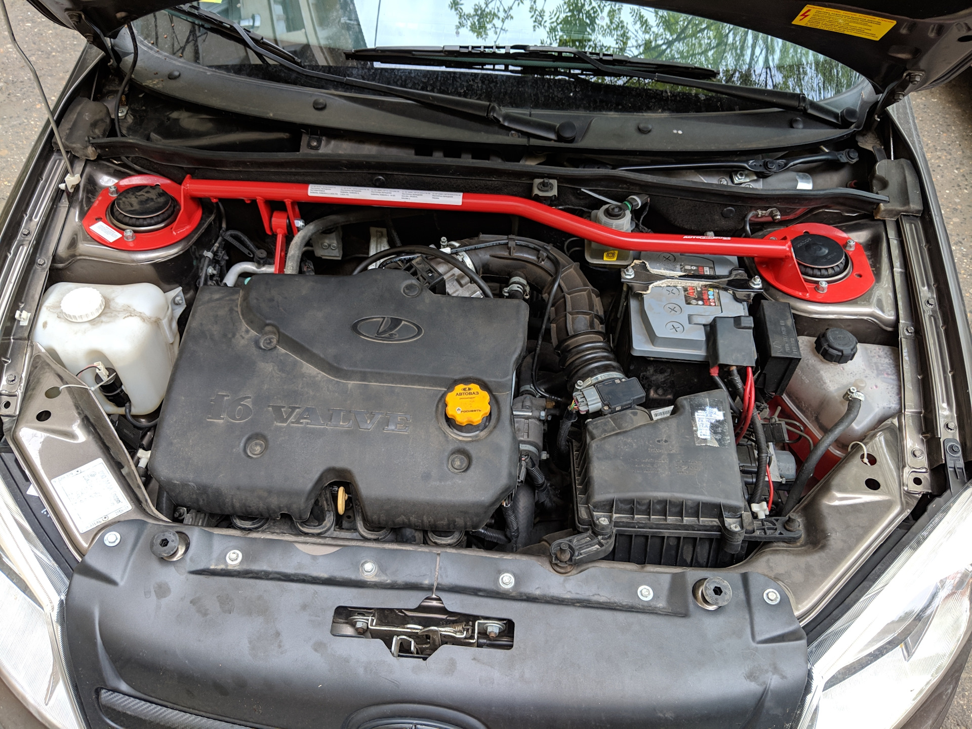 Распорка стоек с доп опорой двигателя Autoproduct — LADA Granta Sport ...