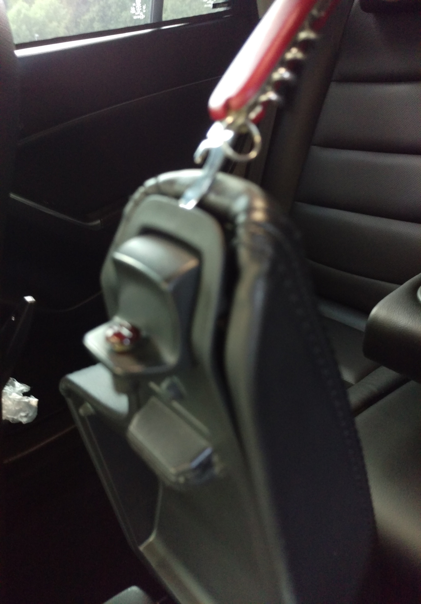 Ремонт замка подлокотника (часть 2) - Mazda CX-5 (1G), 2,5 л, 2015 года поломка 