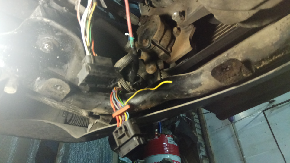 Глюк электрики, который не просто найти — Москвич 2141, 2 л, 1998 года ...