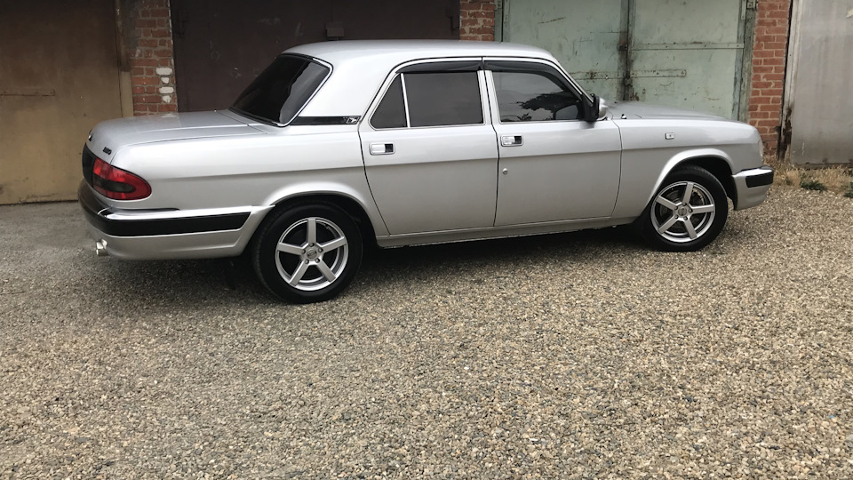 Опрос по моторному маслу! — ГАЗ 3110, 2,3 л, 2003 года | другое | DRIVE2