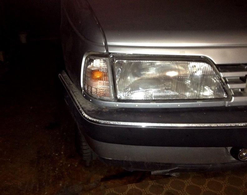 Мигает правый поворотник при включении приборки Peugeot 405 — Peugeot ...