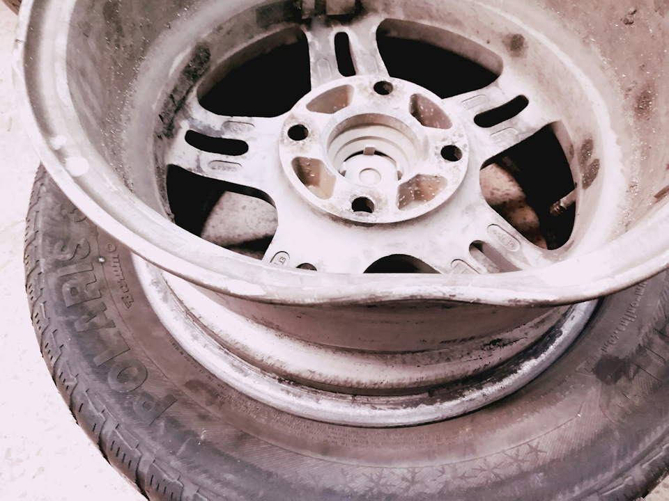 Фото в бортжурнале Mitsubishi Carisma