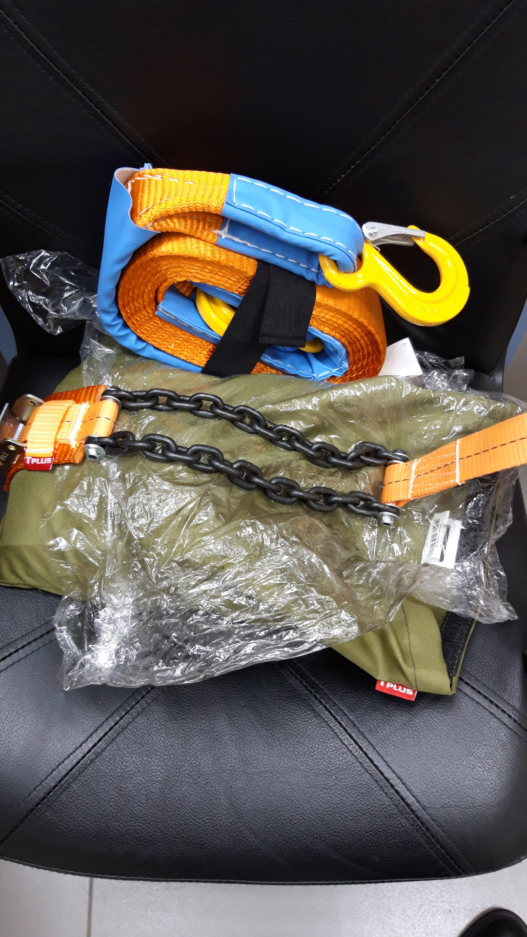 Внеплановая замена передних колодок — Honda Civic 4D (8G), 1,8 л, 2009 ...