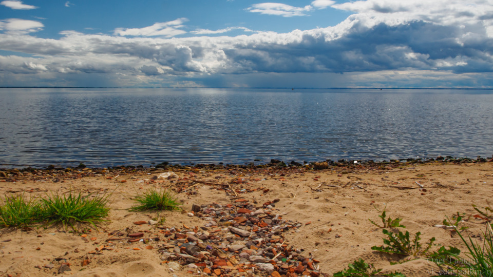 Берег острова Талабск — Renault Logan Stepway