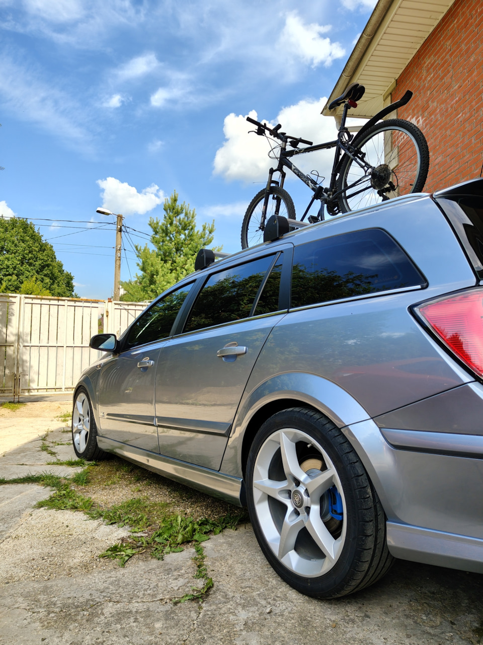 Фото в бортжурнале Opel Astra H