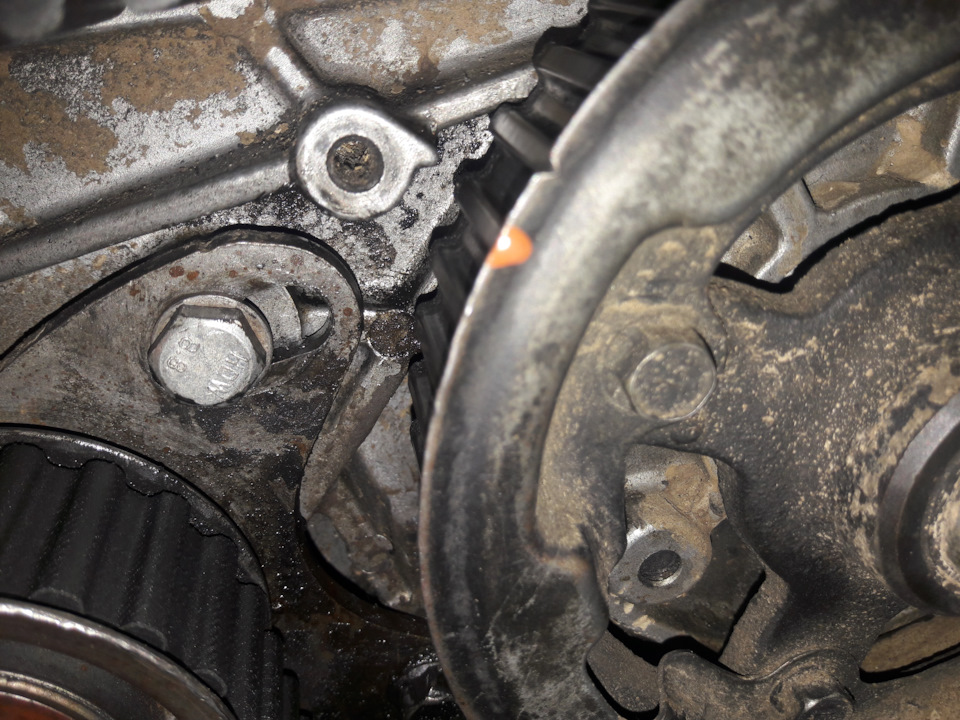 течь масла или как менять сальник коленвала бесконечно — Mitsubishi ...