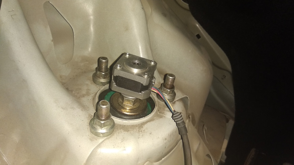 Tein EDFC регулировка жесткости — Lexus IS II, 2,5 л, 2008 года ...