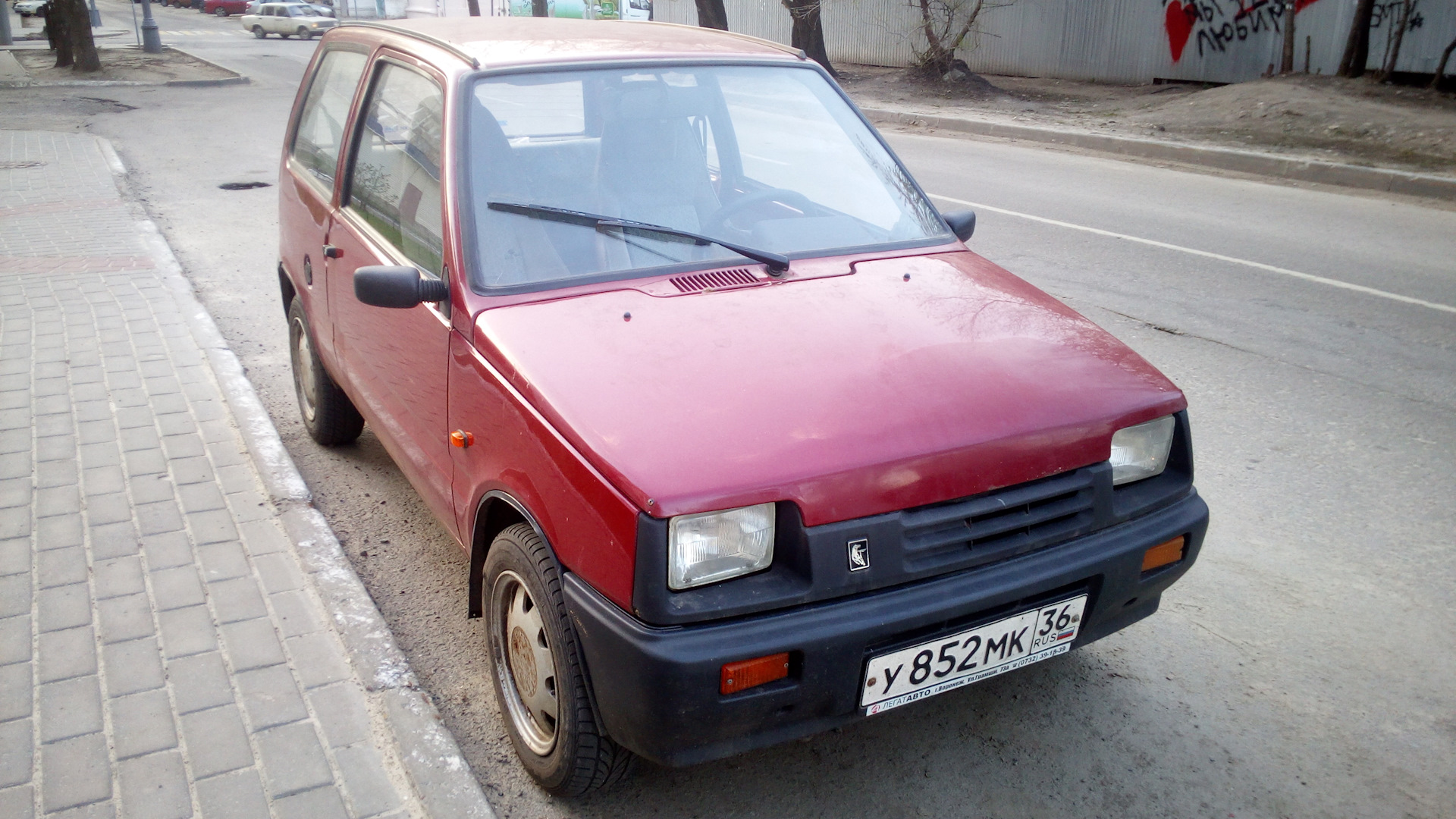 Lada 11113 Ока 0.7 бензиновый 2005 | 