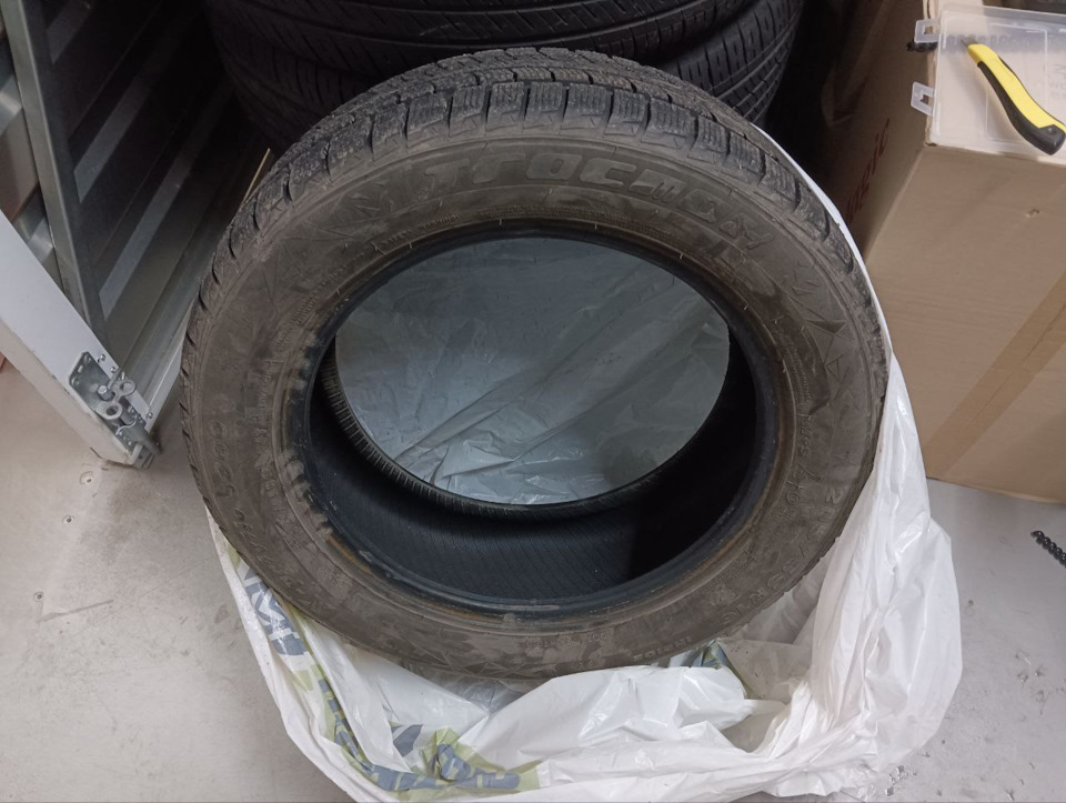 Шины зимние нешипованные 205/55 R16 на Lada Vesta (1G), Lada Vesta SW ...