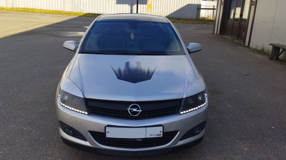 26.09.2020 — Замена задних колодок (182182 км) — Opel Astra H GTC, 1,8 ...