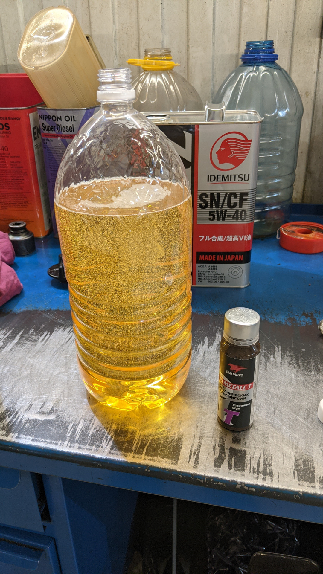 Замена масла в КПП на Motul Gear 75W90 и присадка R1 MetalI-T — Lada ...