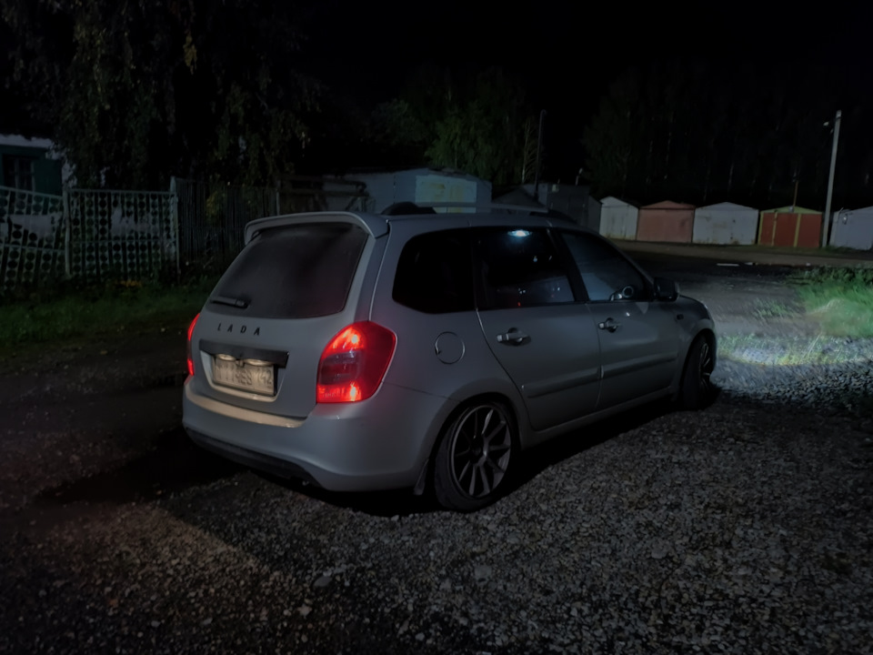 Двойные габариты — Lada Калина Универсал (2G), 1,6 л, 2014 года ...