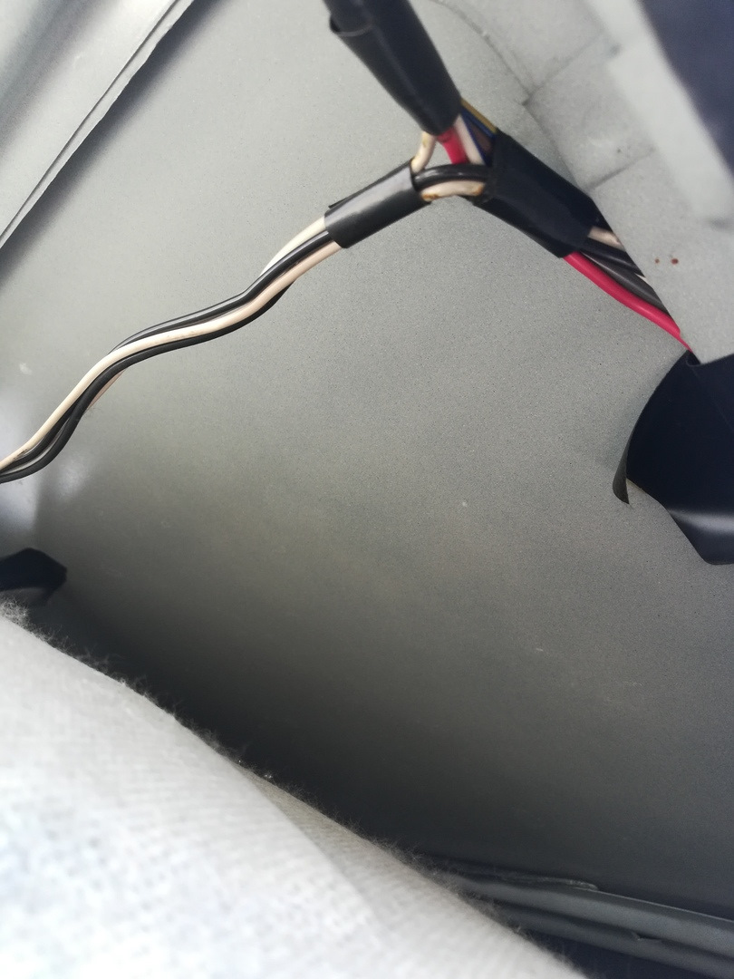 Владельца ВАЗ 2109 или ЭЛЕКТРИКИ нужна помощь — DRIVE2