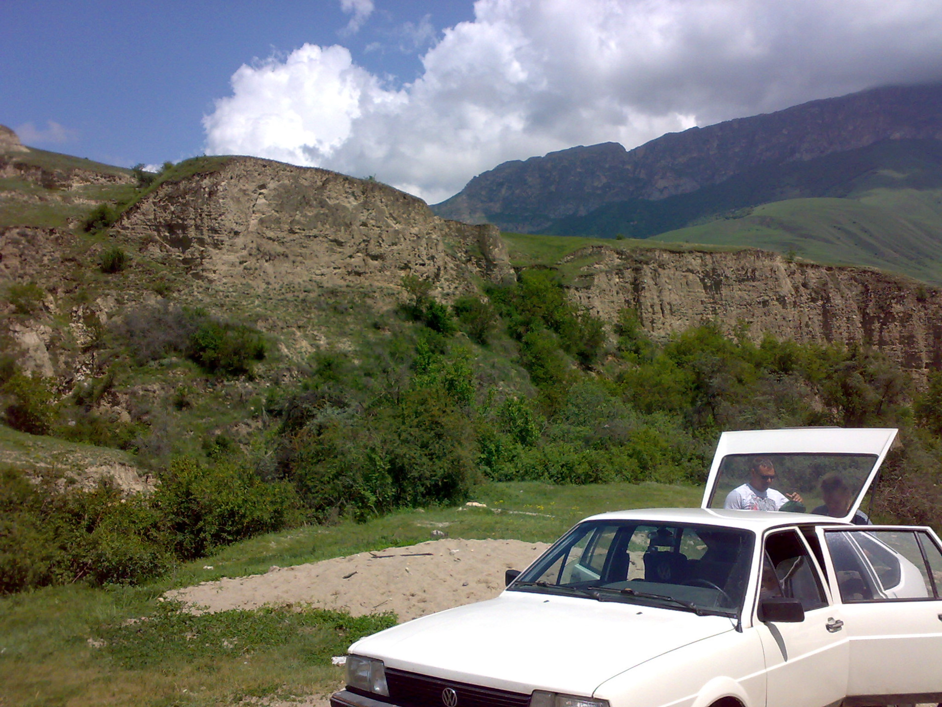https://a.d-cd.net/I-AGcjOr5MD41_noNuNEokJMhL4-1920.jpg