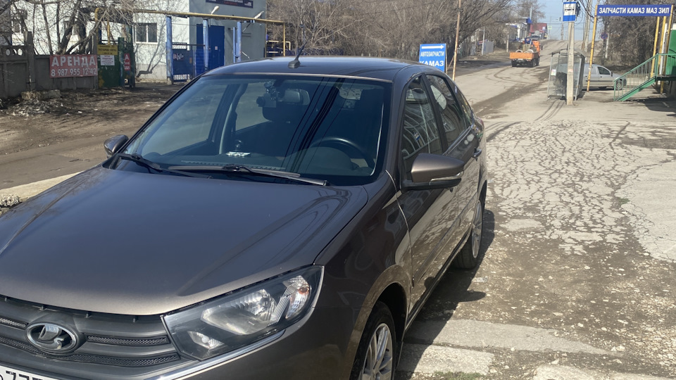 Замена лобового и установка датчика дождя и света — Lada Гранта Лифтбек ...
