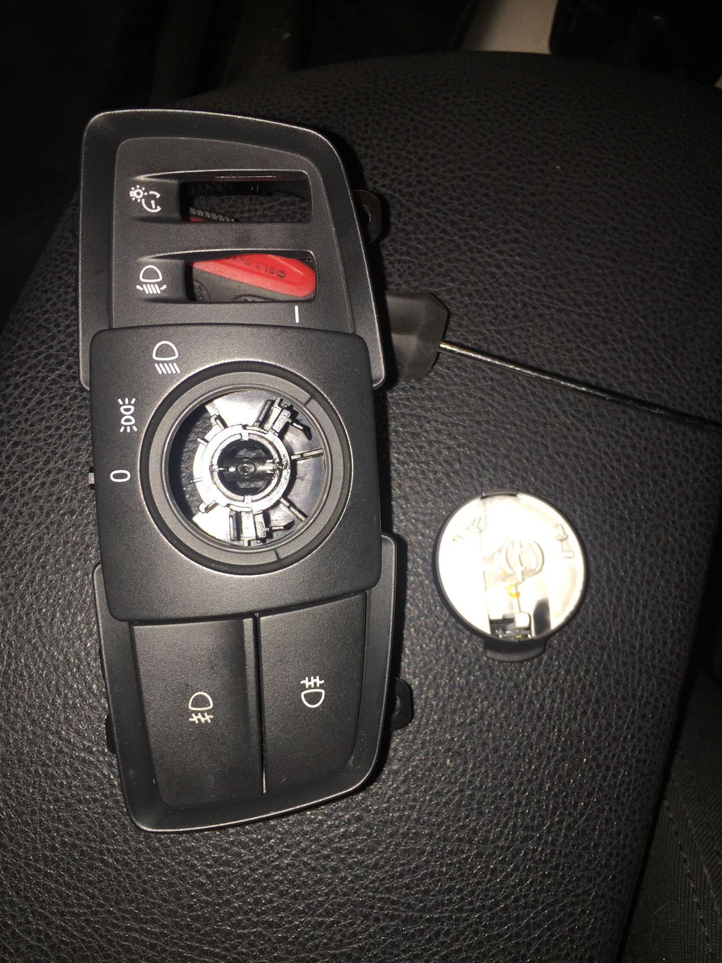 Адаптивное освещение поворотов противотуманками на BMW F20 (скрытая ...