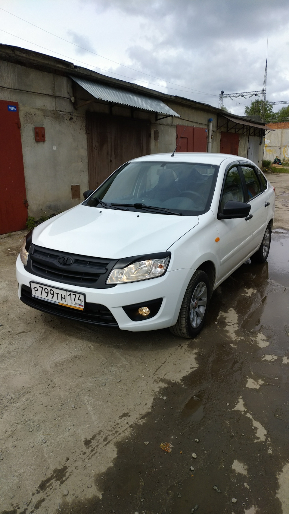 Антихром — Lada Гранта Лифтбек (1G), 1,6 л, 2016 года | стайлинг | DRIVE2