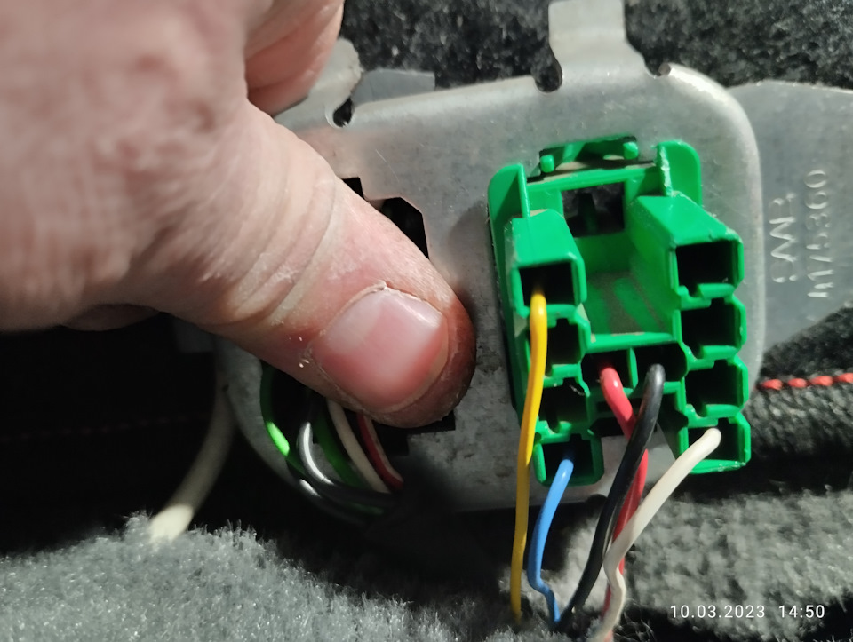 Сканер Delfi стираем ошибки, клаксоны, штуцер подачи бензонасоса ...