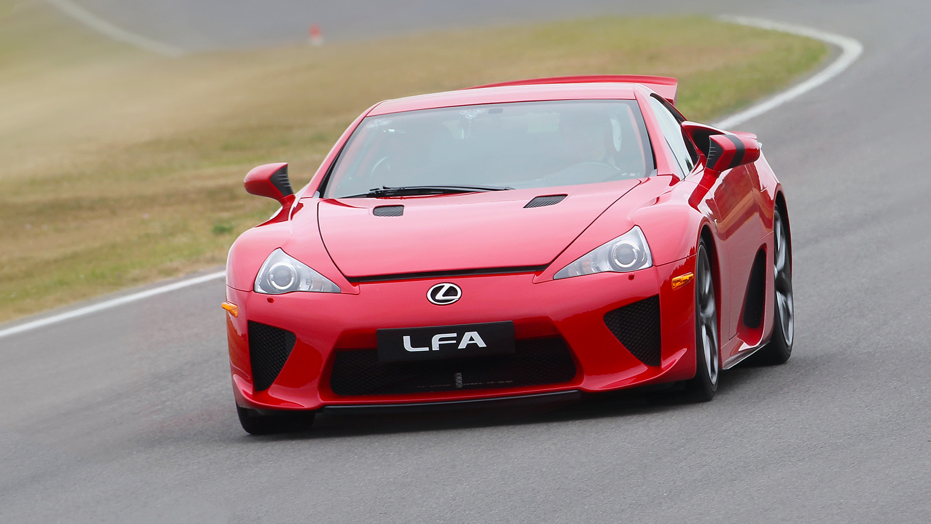 Ищу высшее предназначение суперкара Lexus LFA — «Тест-драйвы», «Спорткары»  на DRIVE2