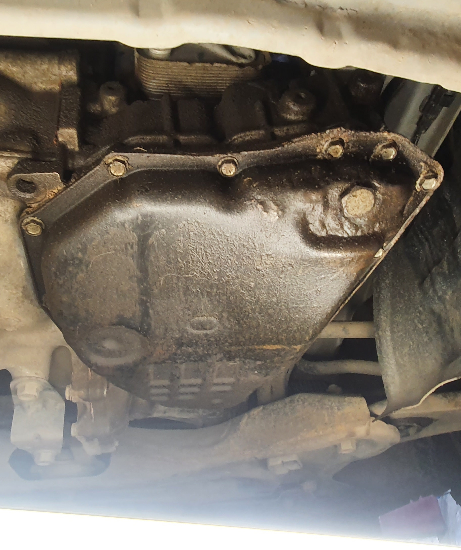 Фильтр акпп ниссан ноут 1. Фильтр вариатора ниссан тиида. Поддон вариатора ниссан кашкай j11. Фильтр вариатора nissan note. Замена масла в вариаторе ниссан ноте.