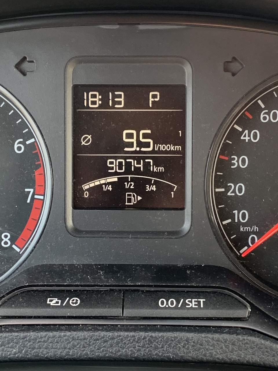 Замена масла — Volkswagen Polo Sedan, 1,6 л, 2017 года | плановое ТО ...