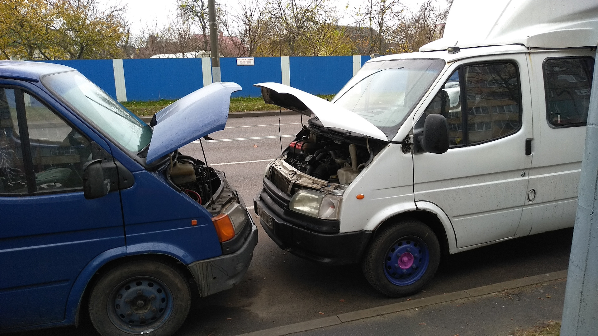 Гоу 2 бус калининград. Ford Transit 5.5 тона. Форд Транзит ар9481 5. Форд Транзит 2 цвета. Замена кабины Форд Транзит.