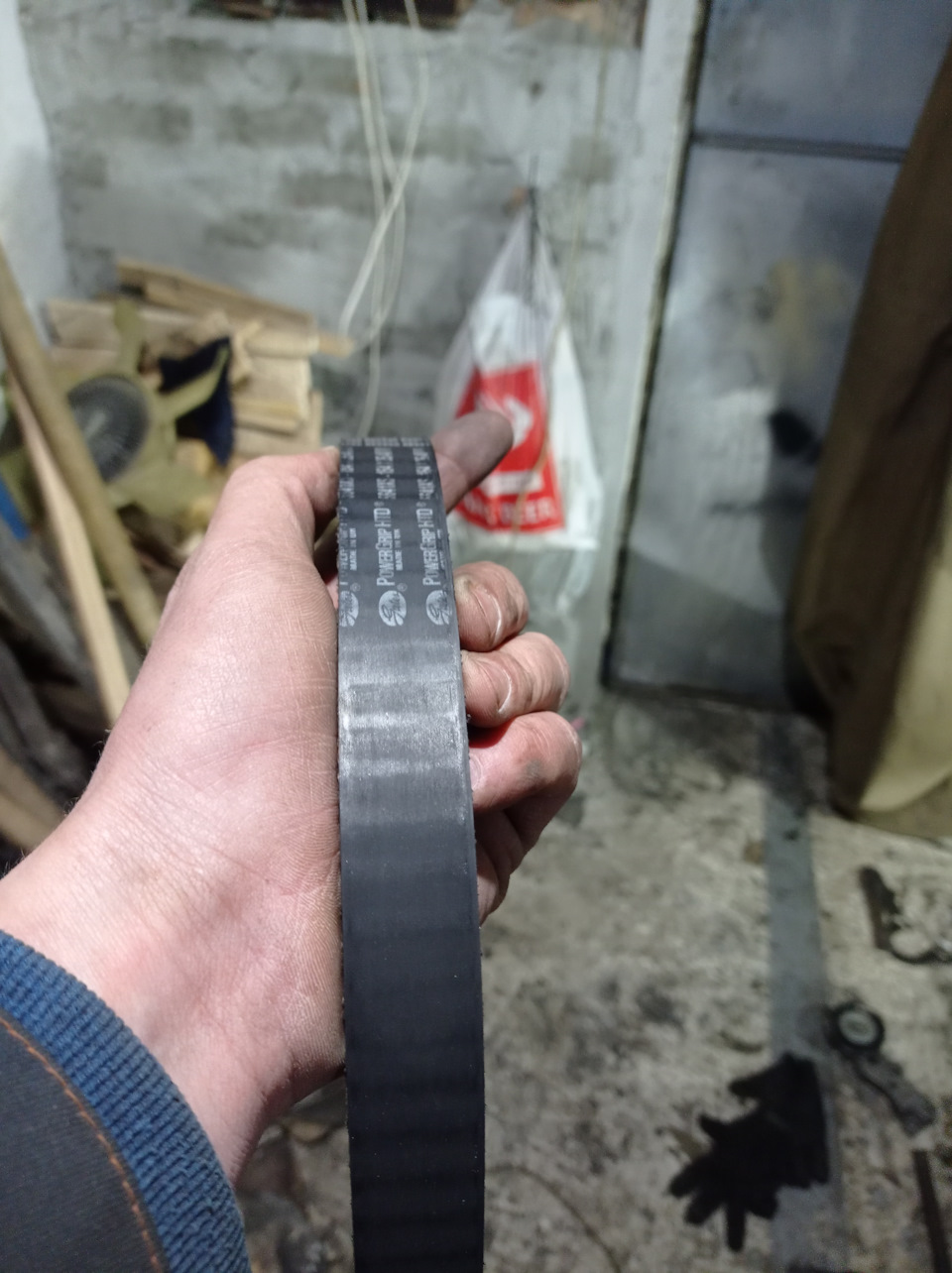 Гуляет ремень ГРМ Mitsubishi pajero sport 2 4d56. часть 3 ...