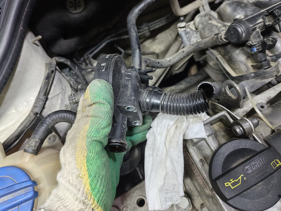 Лопнула трубка — Volkswagen Polo Sedan