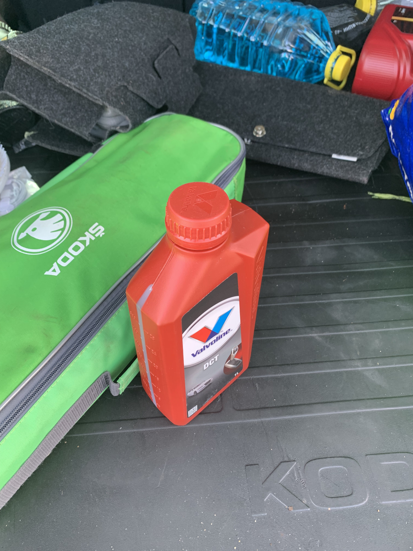 Замена масла DSG — все просто — Skoda Kodiaq, 1,4 л, 2019 года ...