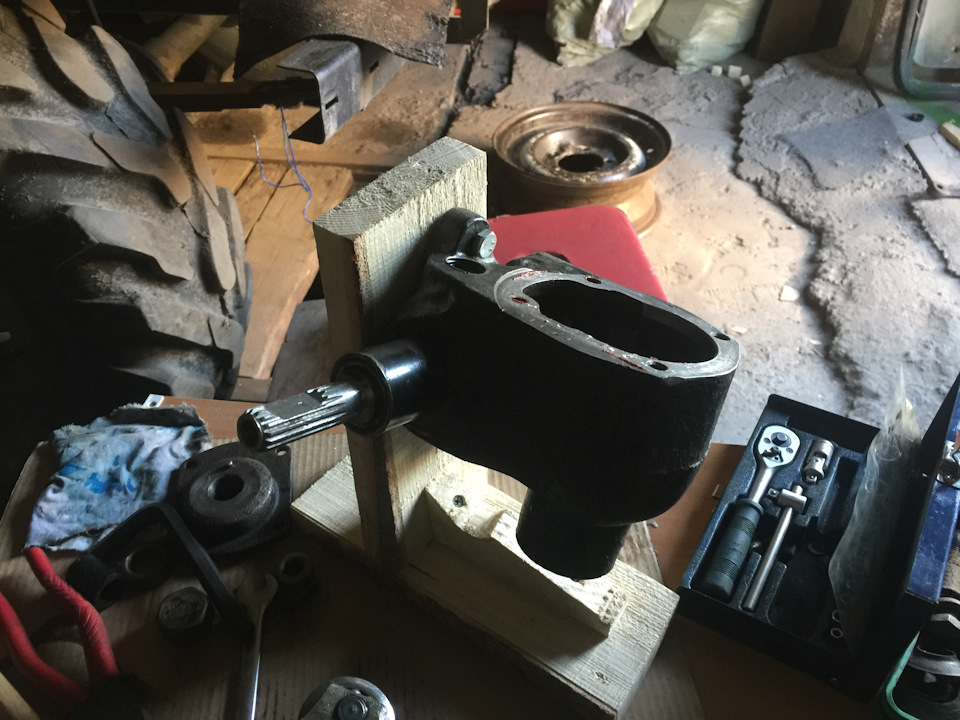 РУлевой редуктор ч. 2 — УАЗ 31512, 2,4 л, 1985 года | своими руками ...