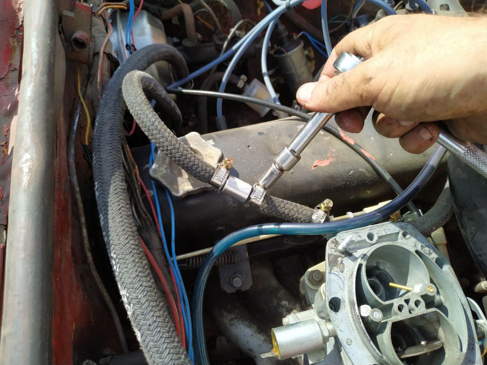 Обратка в бак — Lada 2107, 1,5 л, 1984 года | своими руками | DRIVE2