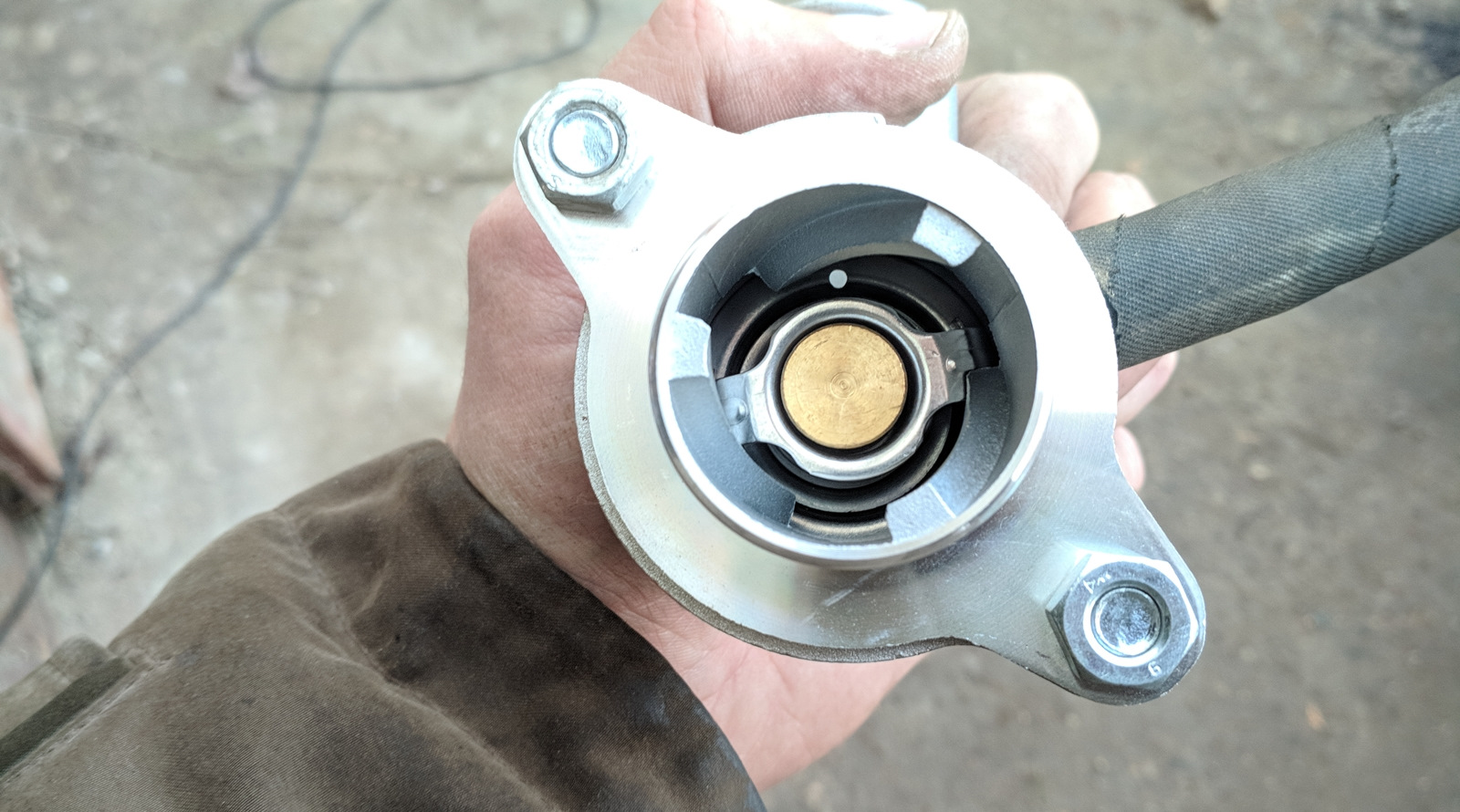 Установка выносного термостата — Peugeot 3008 (1G), 1,6 л, 2013 года ...