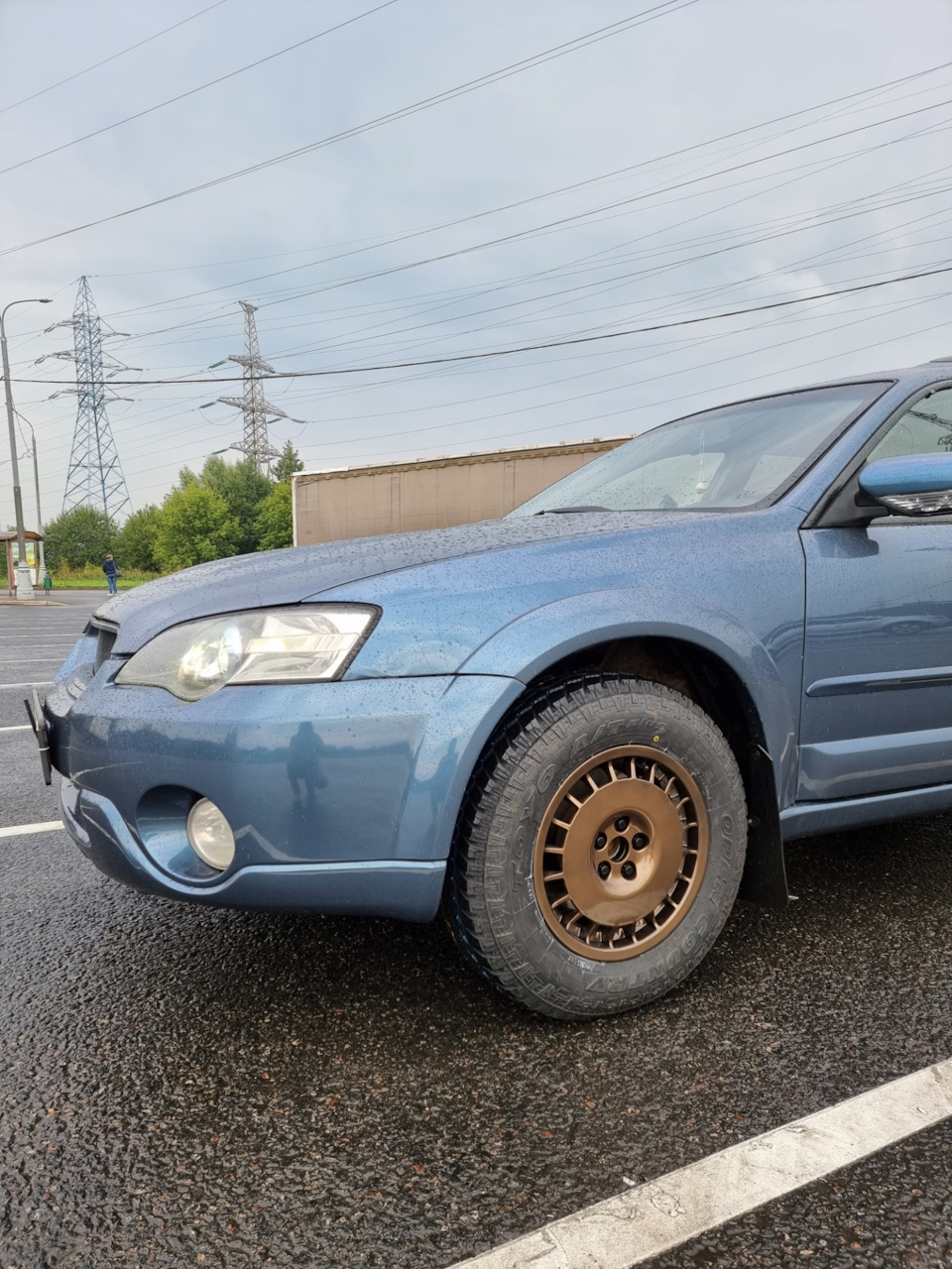 Установка колес на машину, общий вид. — Subaru Outback (BP), 2,5 л, 2004  года | другое | DRIVE2