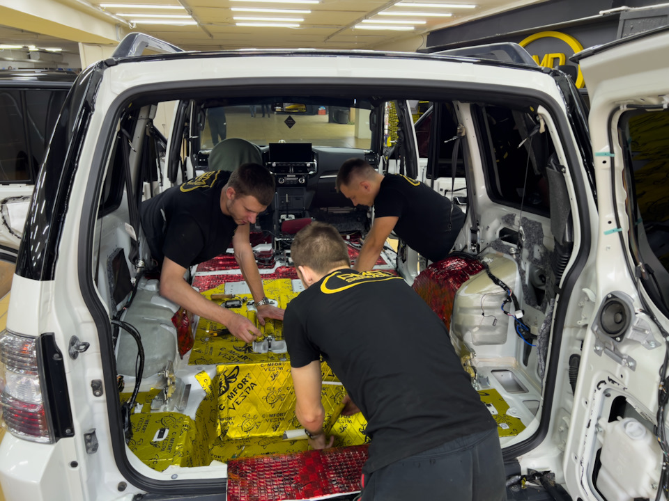 Сколько РЕАЛЬНО стоит шумоизоляция: 7 факторов, которые определяют цену ...